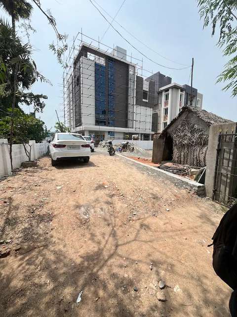 1 BHK House for Rent  In R6r9+7vv Green Wood City - Park 5, Navalur, Tamil Nadu 600130, India