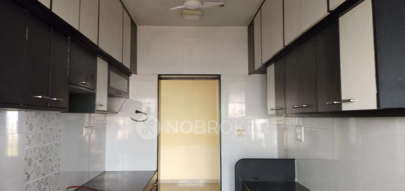 2 BHK Flat In Kalpataru Gardens 2, Kandivali East for Rent  In Kandivali East