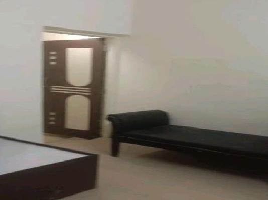 2 BHK Flat In Priya Housing Society  for Rent  In Tadiwala Private Road Gale No 25 Room No 8 Tadiwala Private Road Gale No 25 Room No 8