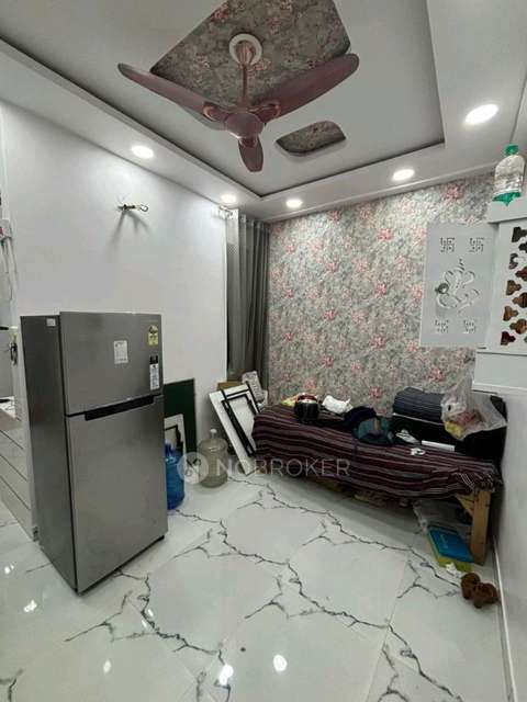 1 BHK Flat In Sari Ram Appartement For Sale  In Gaba Store