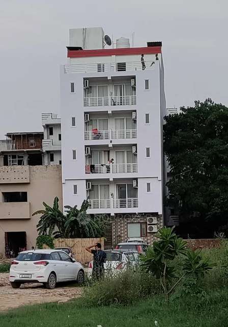 3 BHK House for Rent  In H. No. 1267, Balaji Residency, Islampur Village, Sector 38, Gurugram, Haryana 122018, India