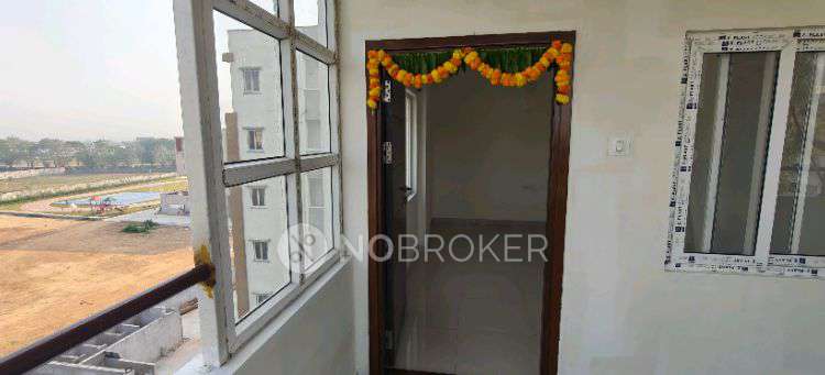 2 BHK Flat In Greenmetro Tulasi Bhagyanagar for Rent  In Dundigal