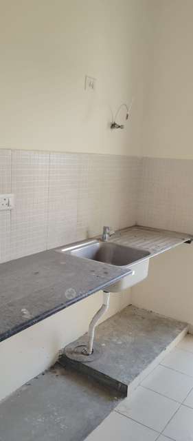 2 BHK Flat In Dlf Woodland Heights, Electronic City For Sale  In Electronic City