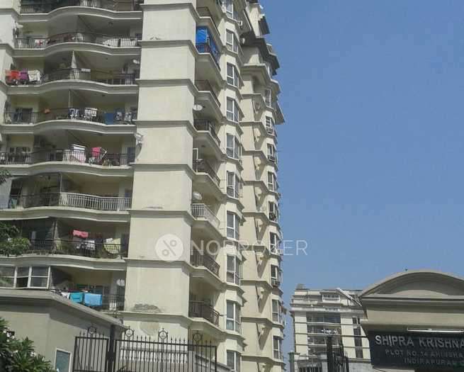 3 BHK Flat In  Charms Solitaire for Rent  In Indirapuram 