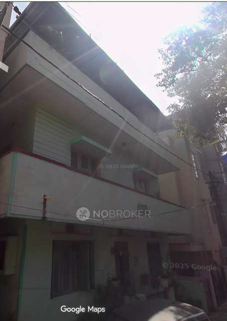 1 BHK House for Rent  In 2604b, 11th Main Rd, E Block, Gayatrinagar, Rajajinagar, Bengaluru, Karnataka 560010, India