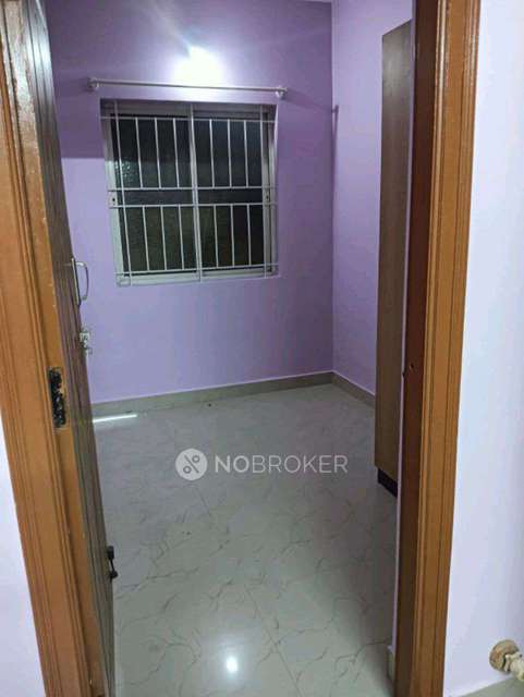 2 BHK Flat In Sb for Rent  In  Bommanahalli