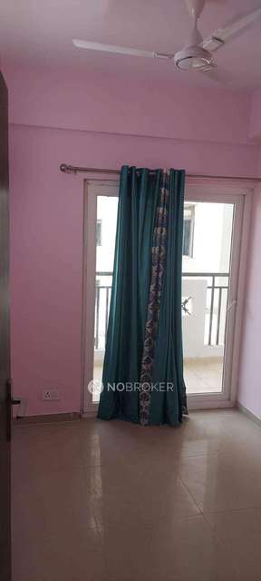 3 BHK Flat In Ajnara Panorama For Sale  In Yamuna Expressway