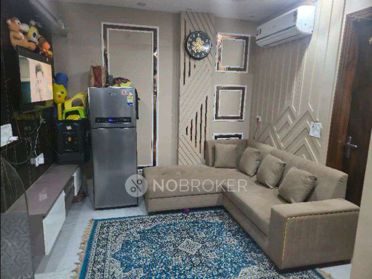 2 BHK Flat In Krishnavalli for Rent  In  Razapur Khurd