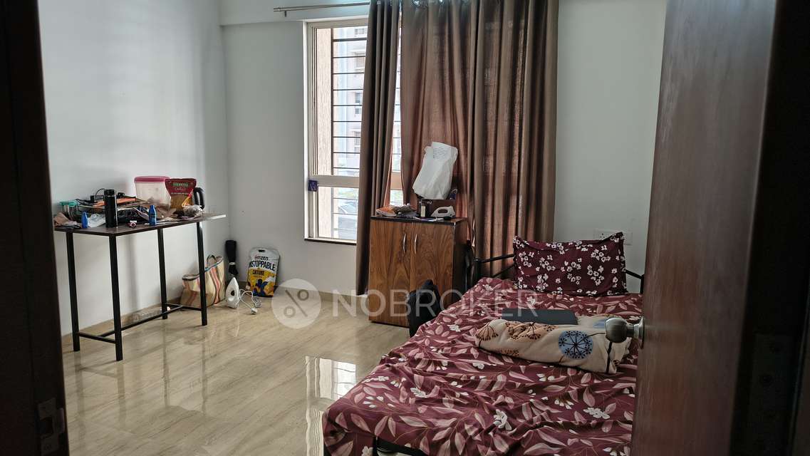 Shared Room for Male In 2 BHK  In Vtp Leonara, Mahalunge In Mahalunge
