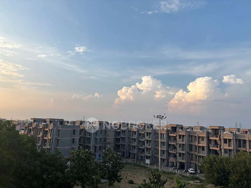 1 BHK Flat In Bhs16 Mu2 For Sale  In Bhs16 Mu2