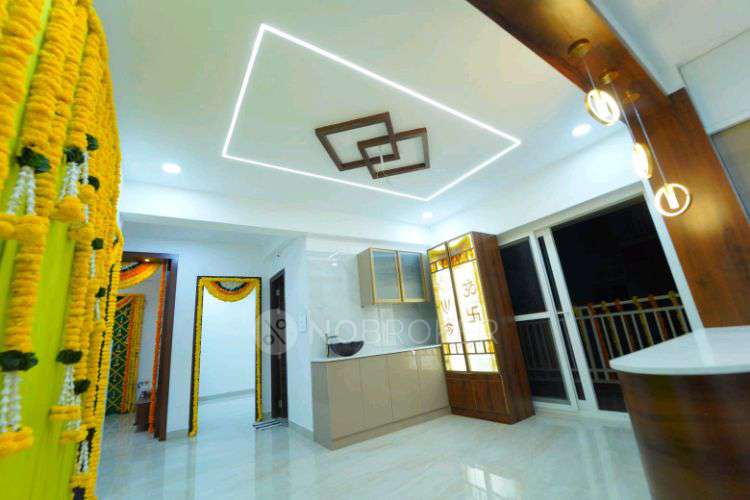 3 BHK Flat In Lakshmi Cadillac For Sale  In Lakshmi Cadillac