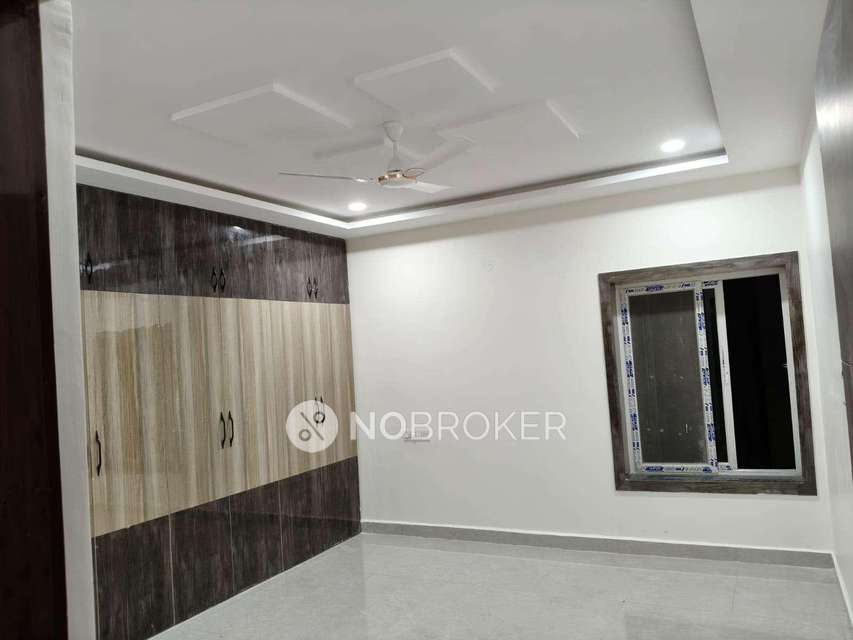 3 BHK Flat In Garudadhri Apartments For Sale  In  Kukatpally