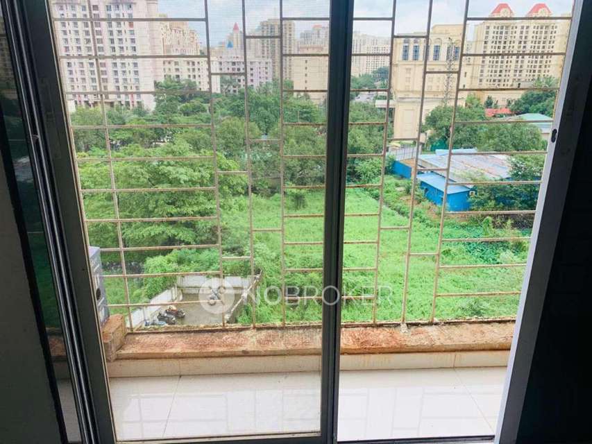 1 BHK Flat In Cosmos Classique Hilton For Sale  In Thane West
