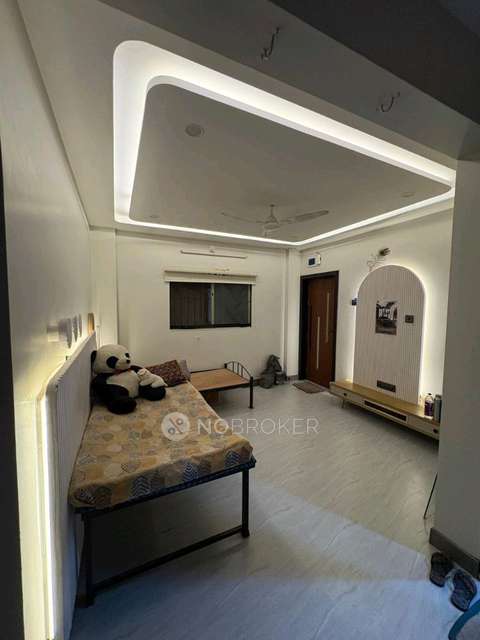 Single Room for Male In 1 BHK  In Mathoshree Building In Trimurti Mitra Mandal