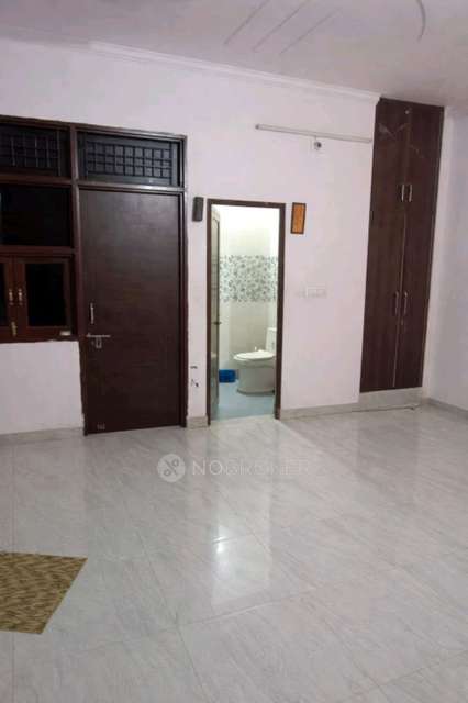 1 BHK House for Rent  In Yadav Park, Chaju Ram Colony, Yadav Park Extension, Kamruddin Nagar, Delhi, 110041, India