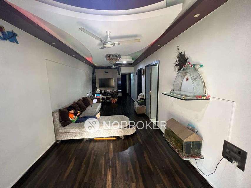 2 BHK Flat In Abhimaan Building For Sale  In Goregaon West