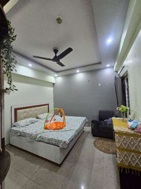 2 BHK Flat In Himalaya Pride For Sale  In Tech Zone Iv
