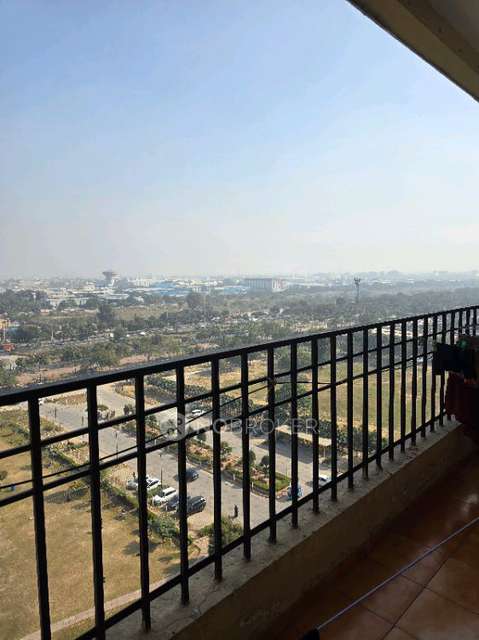2 BHK Flat In Himalaya Pride For Sale  In Tech Zone Iv