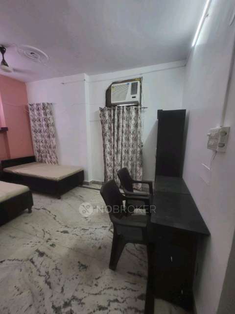 PG for Girls in Kamla Nagar