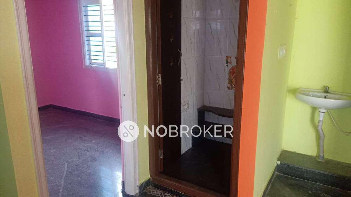 4+ BHK Flat For Sale  In Anchepalya 