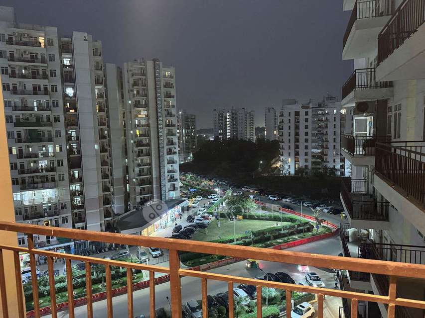 2 BHK Flat In Suncity Avenue for Rent  In Sector 76 Gurugram