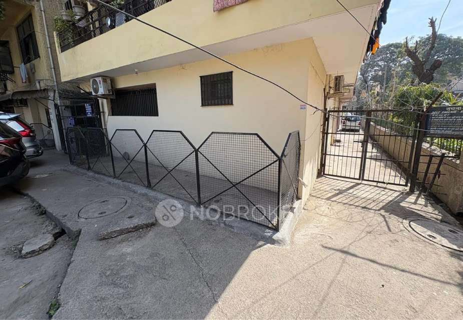 Commercial Property in Deep Enclave Rwa Pocket-d Ashok Vihar Phase 3, Delhi for sale 