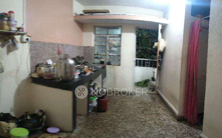 Shared Room for Female In 1 RK  In Sudharshan Apartments  In ?????????, Chinchwad