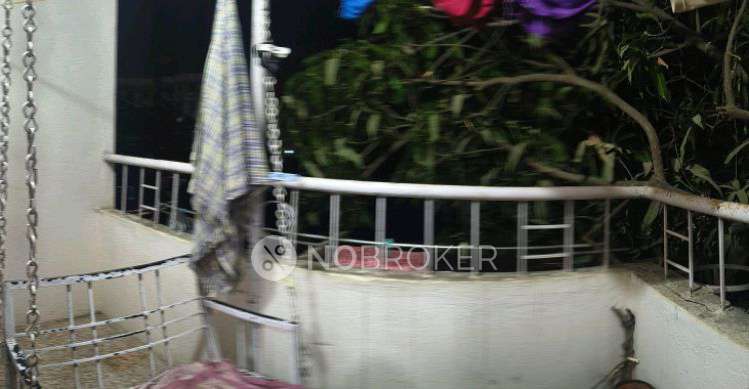 Shared Room for Female In 1 RK  In Sudharshan Apartments  In ?????????, Chinchwad