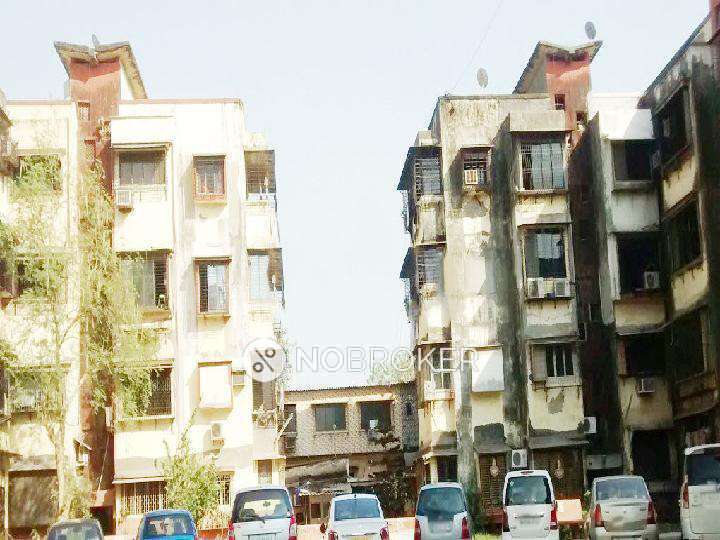 4+ BHK Flat In Mysore Coorporative Society  For Sale  In Chembur