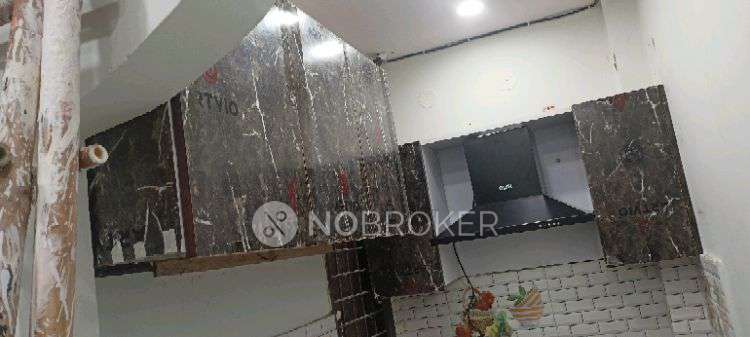 2 BHK Flat In F Block 45b 12no Gali Laxmi Nagar For Sale  In Laxmi Nagar