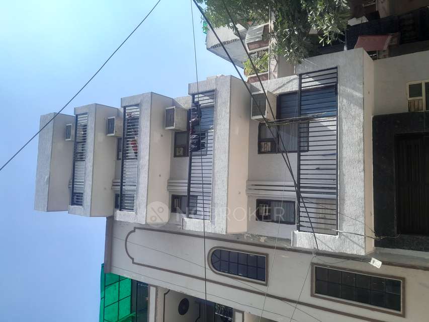 3 BHK Flat In Dlf, Dlf Phase 3 for Rent  In Dlf Phase 3