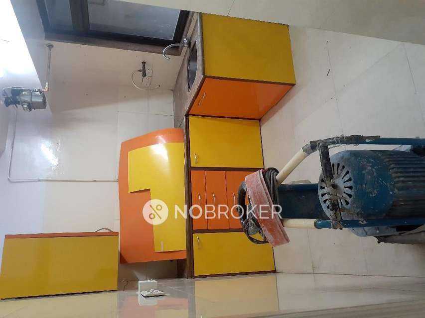 2 BHK Flat In Reputed Luv Kush Tower For Sale  In Chembur