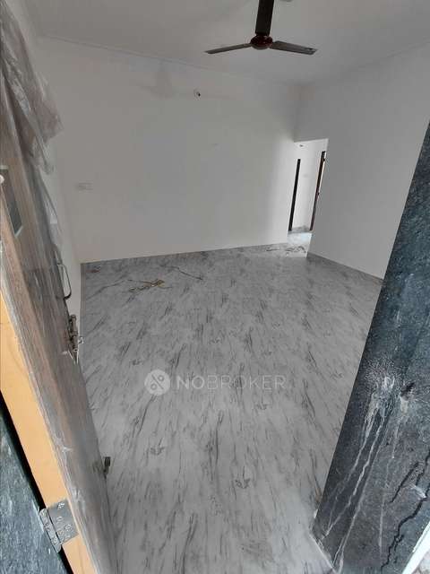 2 BHK Flat In Ganga Building, Chandannagar for Rent  In Mahindra Unnati Motors (chandan Nagar)