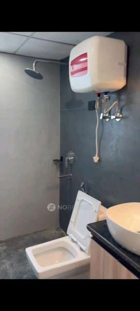 2 BHK Flat In Omaxe Hemisphere For Sale  In Greater Noida