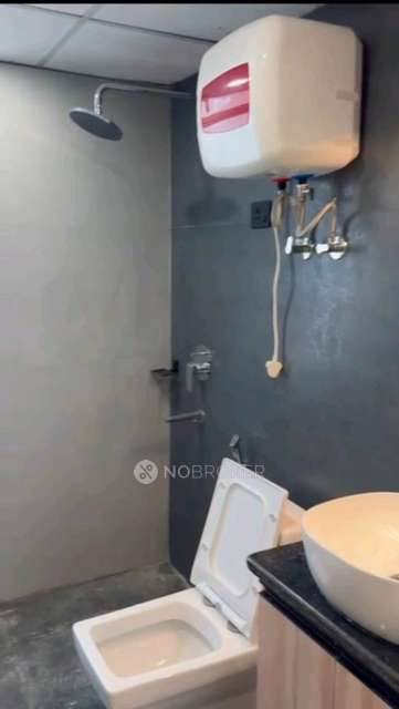 2 BHK Flat In Omaxe Hemisphere For Sale  In Greater Noida