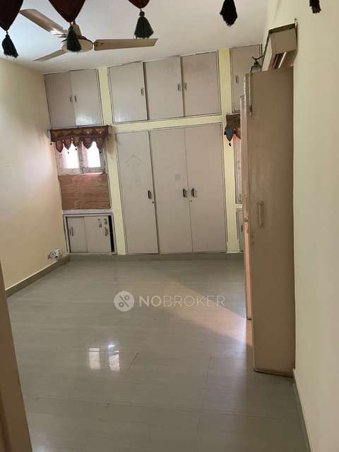 3 BHK Flat In Mandakini Enclave, Alaknanda for Rent  In Alaknanda