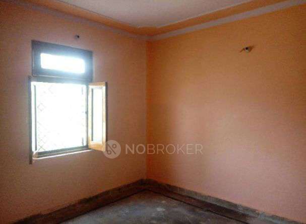 1 BHK Flat In Standalone Building For Sale In Shakarpur