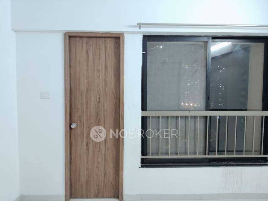 Single Room for Female In 3 BHK  In Pride Kingsburry, Charholi Budruk In Charholi Budruk