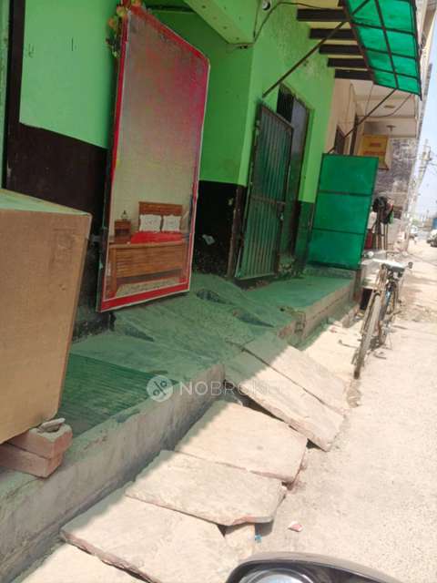 PG for Girls in Sector 83