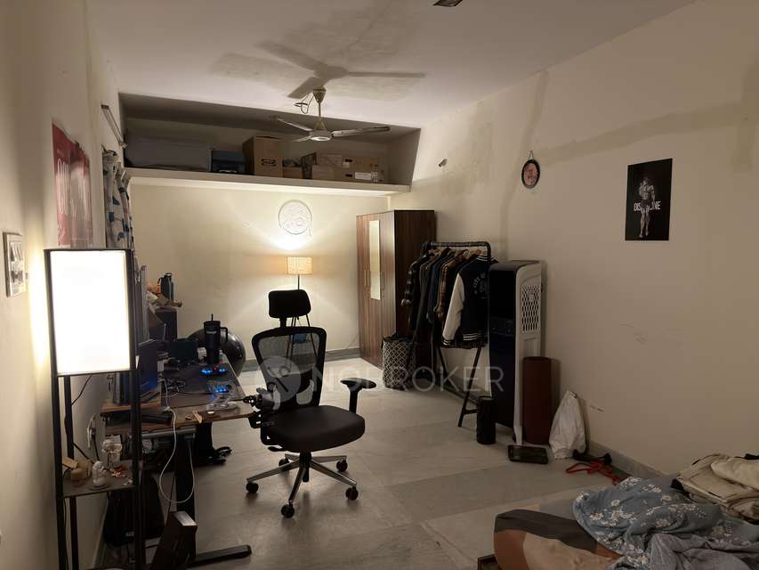 Single Room for Male In 3 BHK  In Hvs Nest