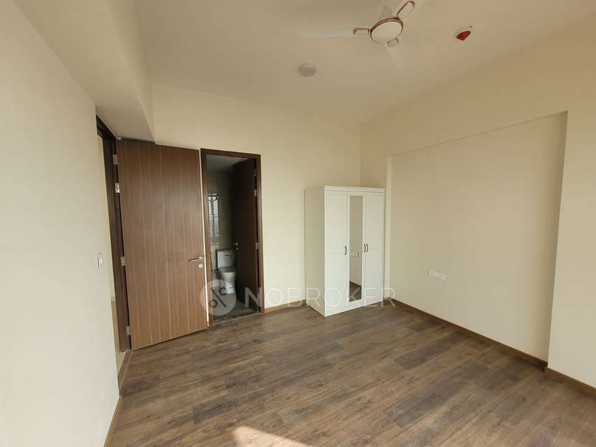 4 BHK Flat In Kalpataru Vista , Sector 128 for Rent  In Sector 128