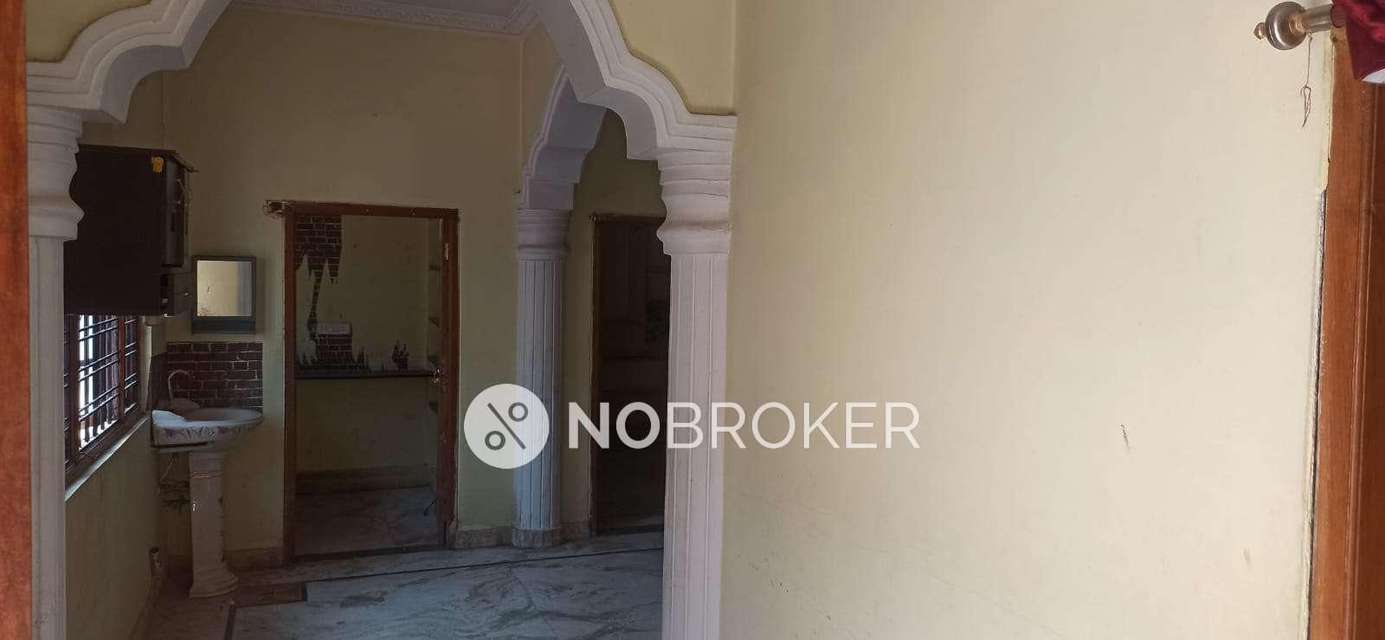 4+ BHK Flat In Standalone Building  For Sale  In Musheerabad