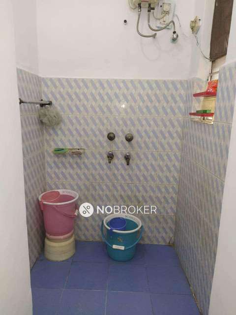 1 BHK Flat In Rose Apartments, Dwarka For Sale  In Dwarka