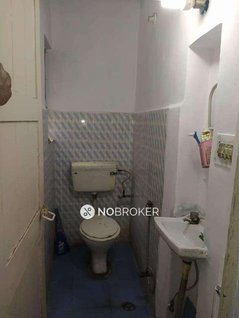 1 BHK Flat In Rose Apartments, Dwarka For Sale  In Dwarka