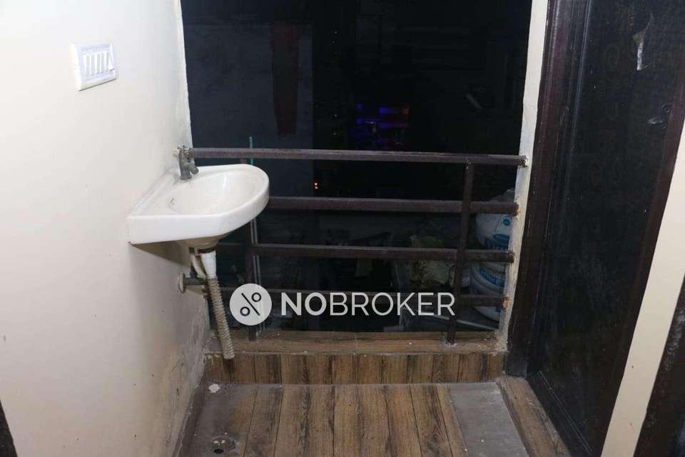 1 RK Flat For Sale  In Burari