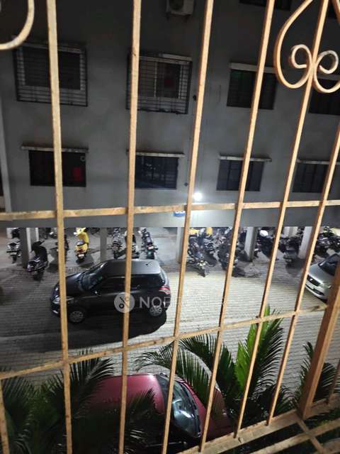 Shared Room for Male In 2 BHK  In Swapnpoorti Phase 1 , Near Ganesh Talav  In 8a, Horizon Co-operative Housing Society, Sector No. 26, Pradhikaran, Nigdi, Pimpri-chinchwad, Maharashtra 411044, India