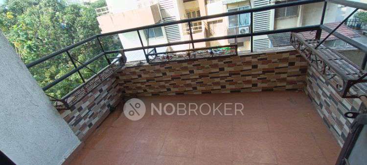 Single Room for Female In 3 BHK  In Shiva Heights Pimple Saudagar In Shiva Heights Society