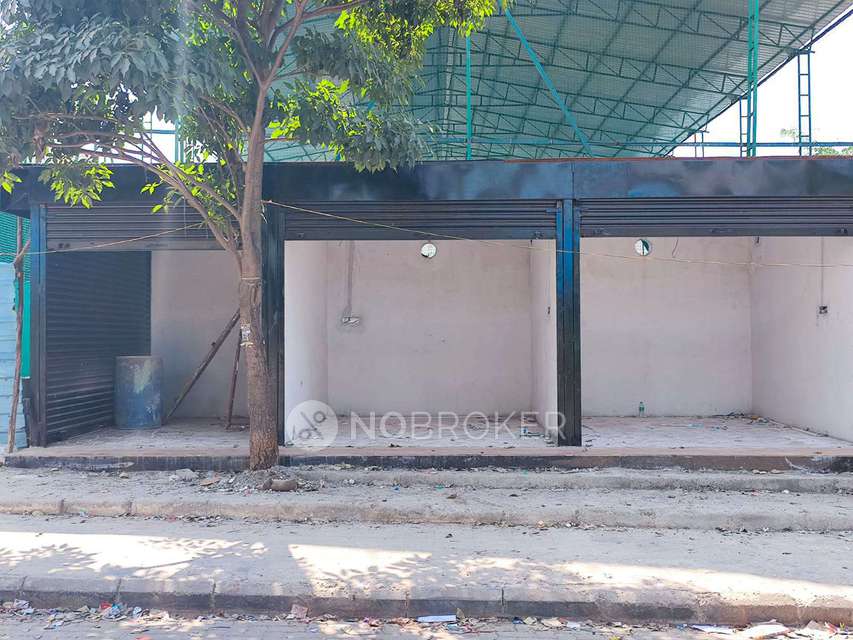 Shop in Hafeezpet, Hyderabad for Rent 