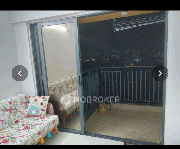 2 BHK Flat In Amanora Gold Towers for Rent  In  Amanora Park Town, Pune