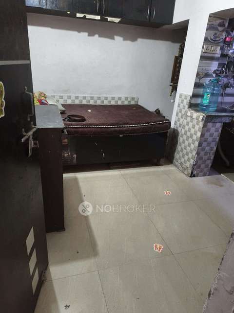 2 BHK Flat for Rent  In Indirapuram